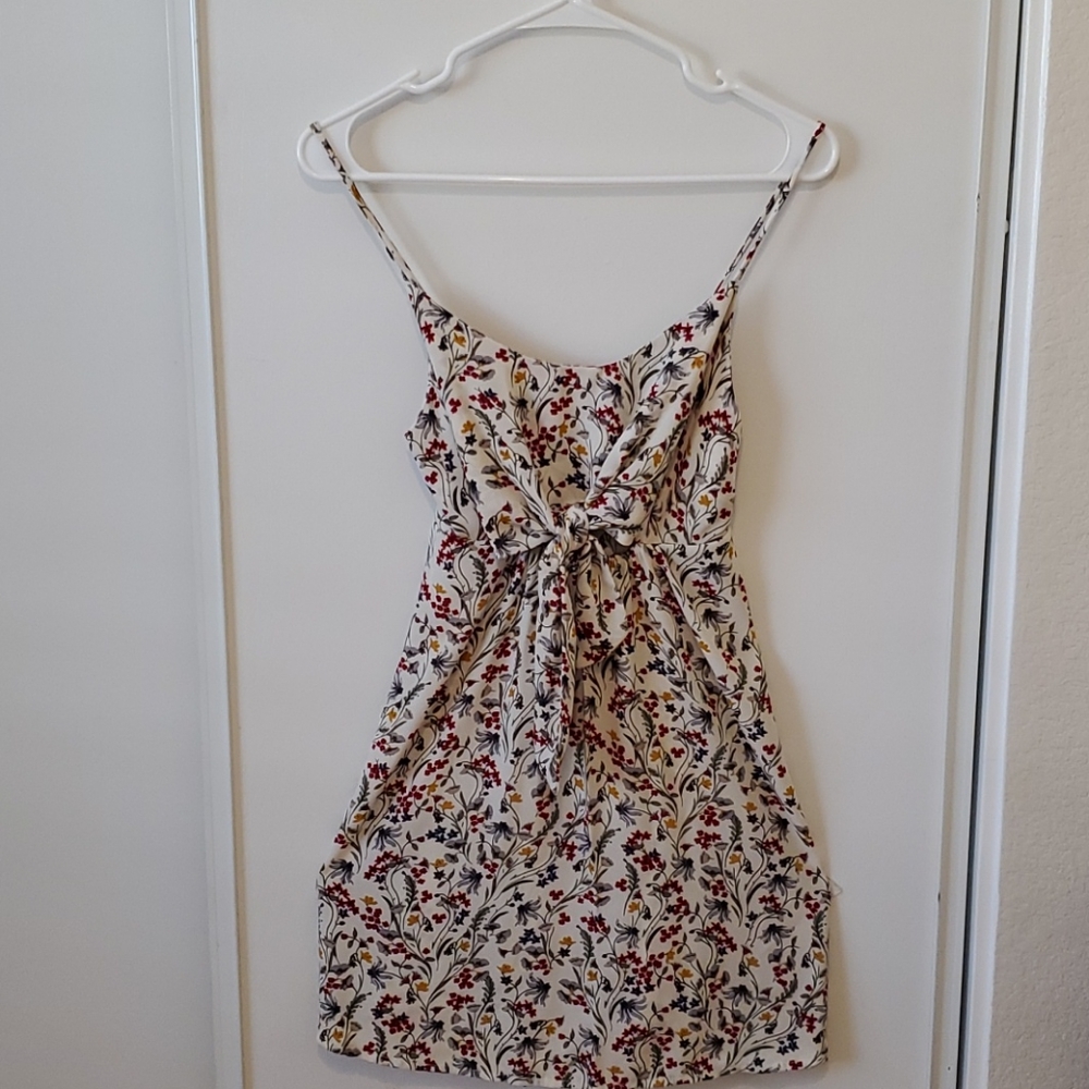 Cute dress for women with flowers